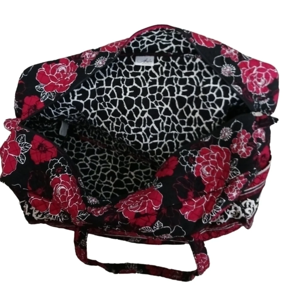 MARIE BY GIFTCRAFT RED & BLACK FLORAL DUFFLE BAG
